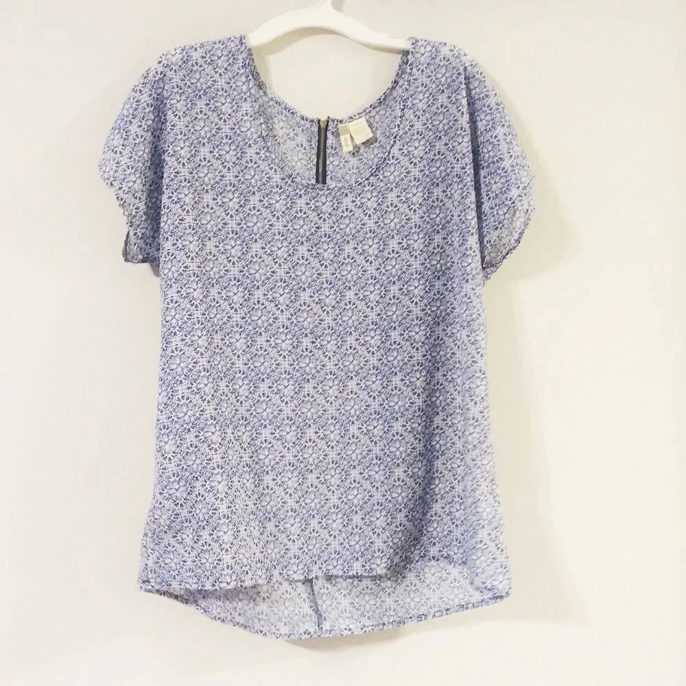 Japna Print Blue & White Top